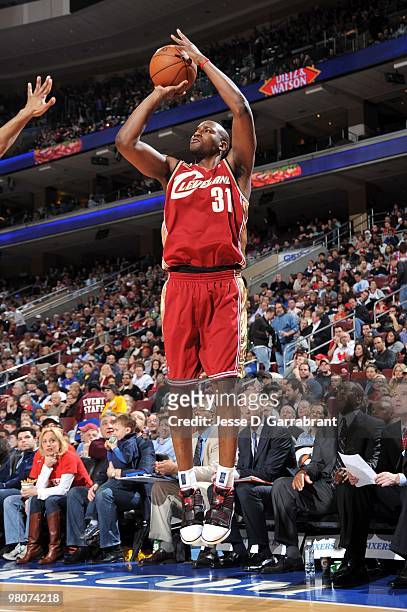 Jawad Williams of the Cleveland Cavaliers shoots a jump shot against the Philadelphia 76ers at Wachovia Center on March 12, 2010 in Philadelphia,...