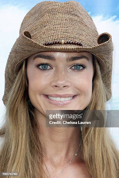 Actress Denise Richards attends the re-launch of the Polar Bear Plunge at the San Diego Zoo on March 26, 2010 in San Diego, California.