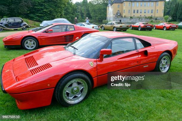 ferrari 288 gto jaren 1980 supercar in ferrari rood - sjoerd van der wal or sjo stockfoto's en -beelden