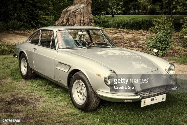 ferrari 330 gtc 1960s classic italian gt car - "sjoerd van der wal" or "sjo" stock pictures, royalty-free photos & images