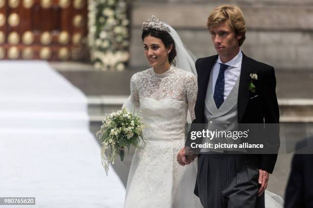 March 2018, Peru, Lima: Prince Christian of Hanover and Alessandra de Osma exit the church after their wedding ceremony in the Basilika San Pedro in...