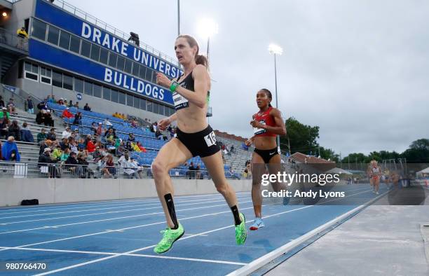 Molly Huddle runs to victory in the Women's 10,000 Meter at the 2018 USATF Outdoor Championships at Drake Stadium on June 21, 2018 in Des Moines,...