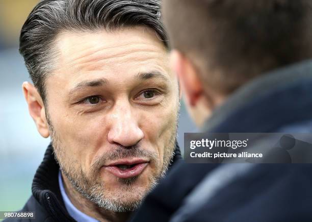 March 2018, Germany, Frankfurt am Main: Football Bundesliga, Eintracht Frankfurt vs FSV Mainz 05 at the Commerzbank-Arena. Frankfurt coach Niko Kovac...