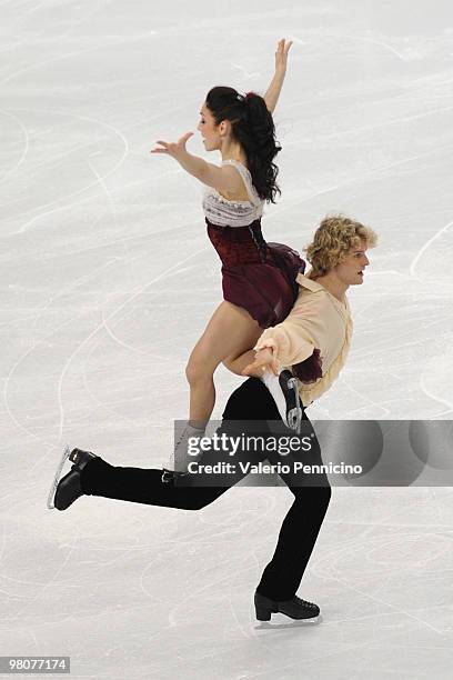 Meryl Davis and Charlie White of USA compete during the Ice Dance Free Dance at the 2010 ISU World Figure Skating Championshipson March 26, 2010 in...