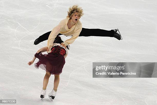 Meryl Davis and Charlie White of USA compete during the Ice Dance Free Dance at the 2010 ISU World Figure Skating Championshipson March 26, 2010 in...