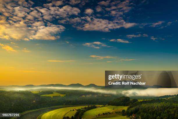 morning fog - nachbar stock pictures, royalty-free photos & images