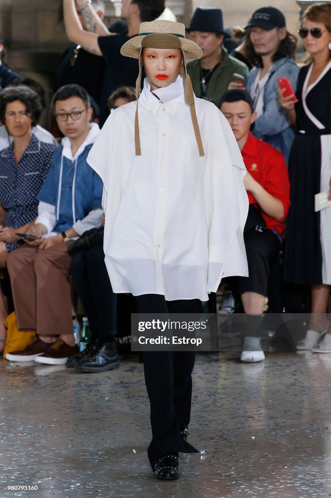 Facetasm : Runway - Paris Fashion Week - Menswear Spring/Summer 2019