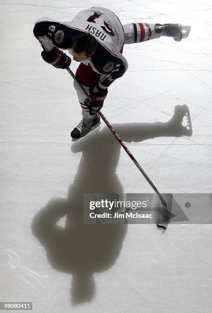 Rick Nash of the Columbus Blue Jackets warms up before playing against the New Jersey Devils at the Prudential Center on March 23, 2010 in Newark,...