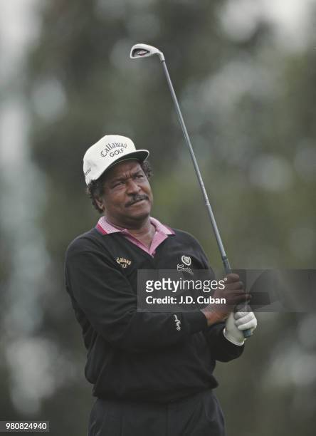 Jim Dent of the United States during the FHP Health Care Classic golf tournament on 3 March 1995 at the Ojai Valley Inn and Country Club, Ojai,...