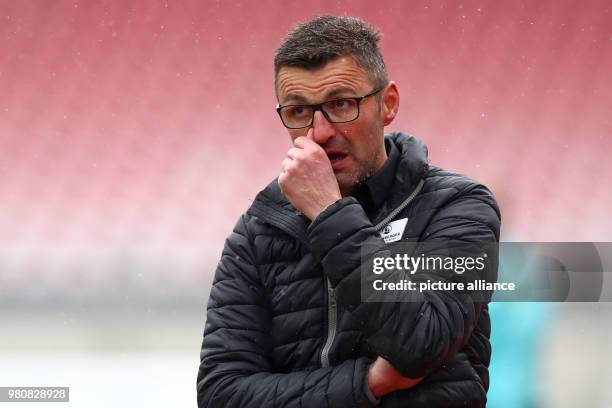 March 2018, Germany, Nuremberg: Football 2nd Bundesliga, 1. FC Nuremberg vs Darmstadt 98 at the Max-Morlock-Stadion. Nuremberg coach Michael Koellner...