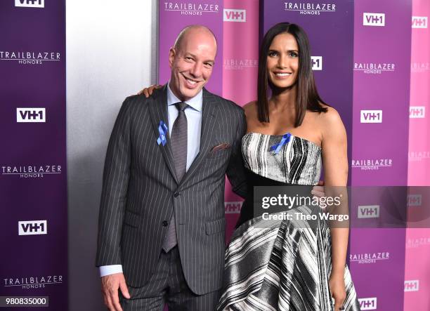 Honoree, Executive Director of the American Civil Liberties Union Anthony D. Romero and Presenter, author Padma Lakshmi attend VH1 Trailblazer Honors...