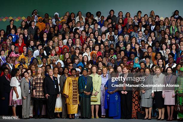 From center, left: UN Deputy Secretary General Asha-Rose Migiro, Liberian President Ellen Johnson-Sirleaf, Spanish Queen Sofia, Spanish Vice...