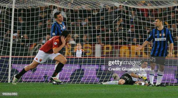 Luca Toni of Roma celebrates after scoring the winning goal during the Serie A match between AS Roma and FC Internazionale Milano at Stadio Olimpico...