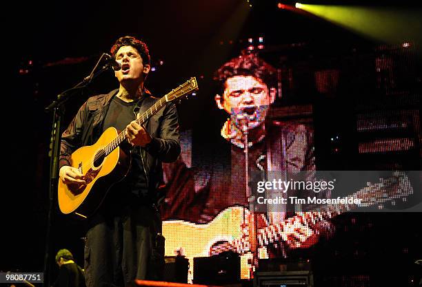 John Mayer performs as part of his Battle Studies World Tour at the HP Pavilion on March 26, 2010 in San Jose, California.