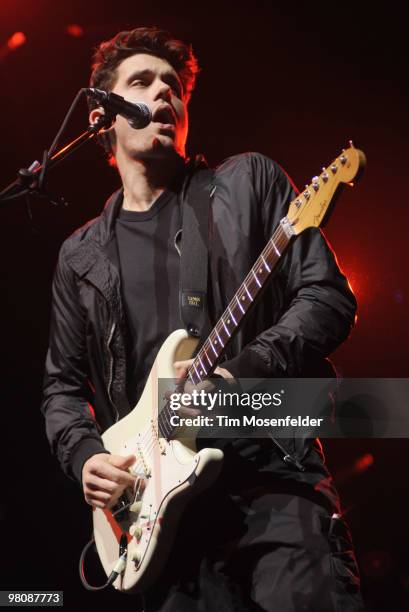 John Mayer performs as part of his Battle Studies World Tour at the HP Pavilion on March 26, 2010 in San Jose, California.