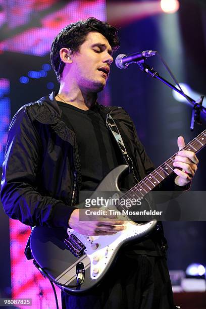 John Mayer performs as part of his Battle Studies World Tour at the HP Pavilion on March 26, 2010 in San Jose, California.