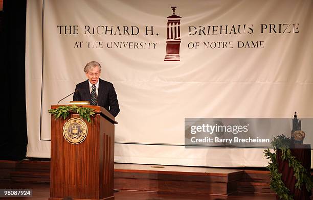 Hope Reed 48 Henry Hope Reed Stock Photos, High-Res Pictures, and Images - Getty ...