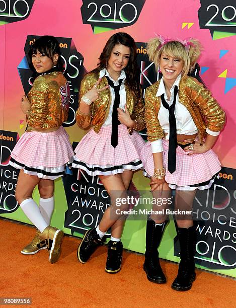 From left, Monica Parales, Jacque Rae Pyles and Mandy Rain, of School Gyrls arrive at Nickelodeon's 23rd Annual Kid's Choice Awards held at UCLA's...