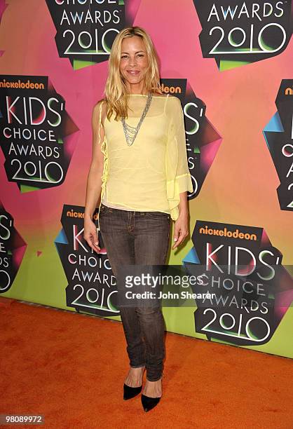 Actress Maria Bello arrives at Nickelodeon's 23rd annual Kid's Choice Awards at Pauley Pavilion on March 27, 2010 in Los Angeles, California.