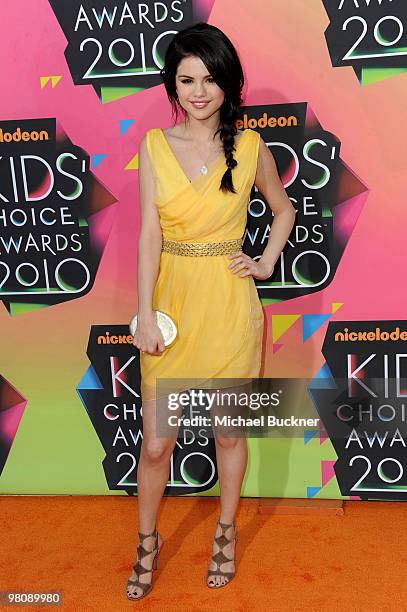 Actress Selena Gomez arrives at Nickelodeon's 23rd Annual Kids' Choice Awards held at UCLA's Pauley Pavilion on March 27, 2010 in Los Angeles,...