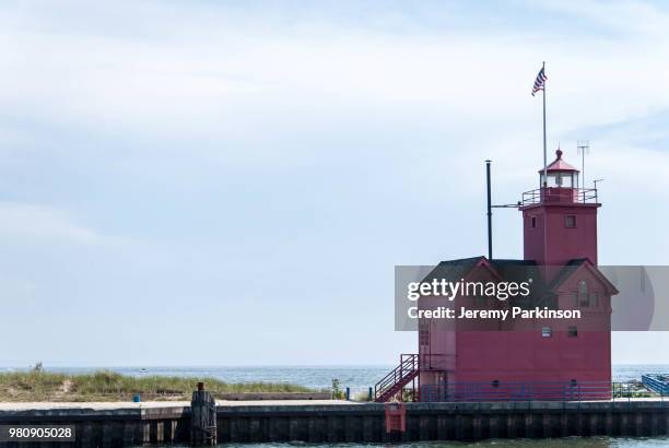 holland lighthouse - red beacon stock pictures, royalty-free photos & images