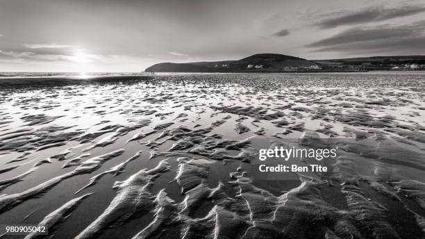 sky over bay, croyde, cornwall, england - croyde stock pictures, royalty-free photos & images