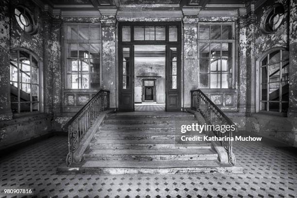 beelitz - eingang badehaus - eingang foto e immagini stock