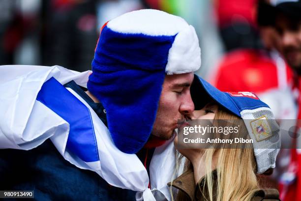 Fans of Russia having a kiss during the FIFA World Cup match Group C match between France and Peru at Ekaterinburg Arena on June 21, 2018 in...
