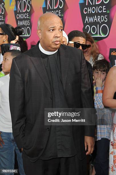 Rev Run arrives at Nickelodeon's 23rd Annual Kids' Choice Awards held at UCLA's Pauley Pavilion on March 27, 2010 in Los Angeles, California.