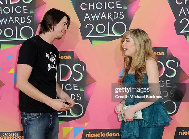 Actor Jerry Trainor and actress Jenette McCurdy arrive at Nickelodeon's 23rd Annual Kid's Choice Awards held at UCLA's Pauley Pavilion on March 27,...