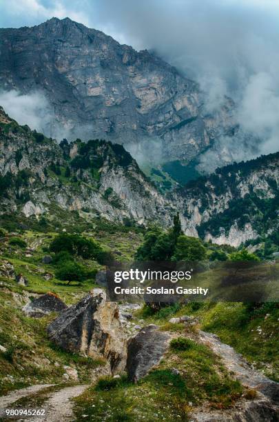 majestic caucasus mountains, dagom, north ossetia-alania, russia - montagnes du caucase photos et images de collection