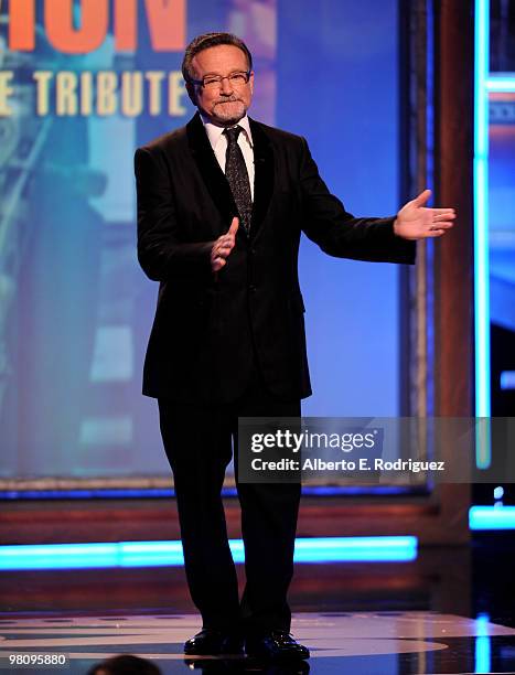 Antor Robi 135 Matt Damon Robin Williams Photos & High Res Pictures - Getty Images