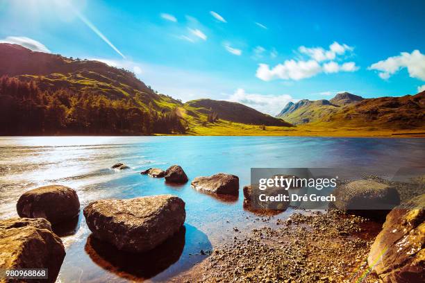 blea tarn ii - blea tarn stock pictures, royalty-free photos & images