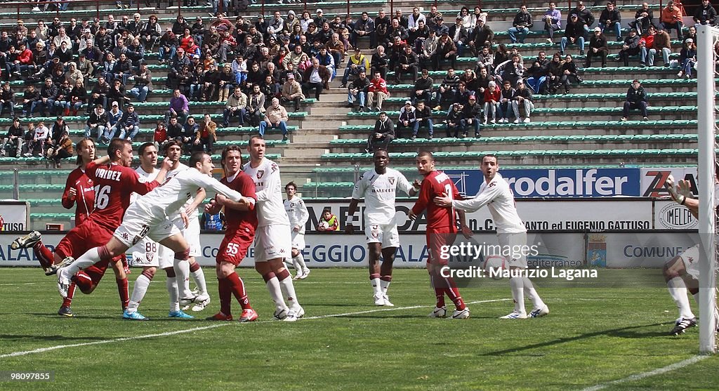 Reggina Calcio v Torino FC - Serie B