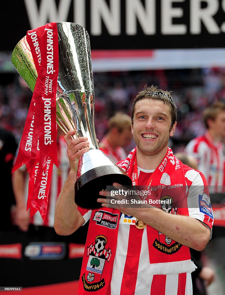 Southampton v Carlisle United - Johnstone's Paint Trophy Final