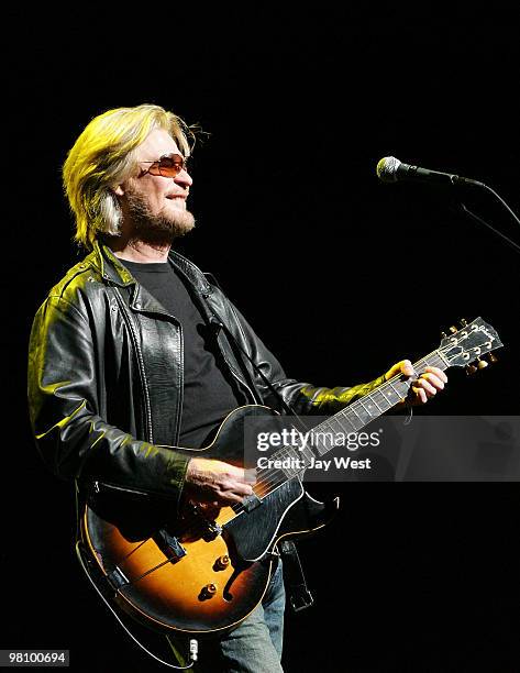 Daryl Hall of Hall & Oates performs in concert at The Long Center on March 27, 2010 in Austin, Texas.