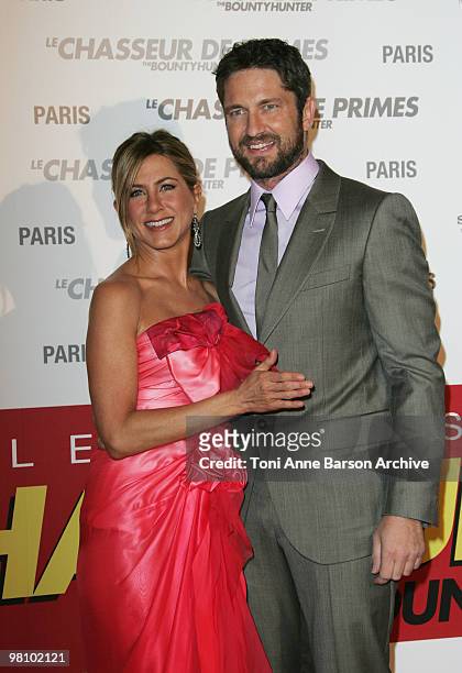 Jennifer Aniston and Gerard Butler attend The Bounty Hunter Premiere at Cinema Gaumont Marignan on March 28, 2010 in Paris, France.