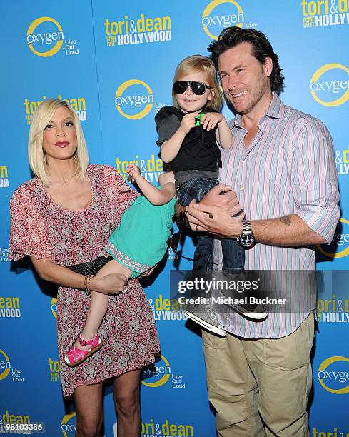 Actress Tori Spelling, Stella McDermott, Liam McDermott and actor Dean McDermott arrive at Oxygen's Spring Party for "Tori & Dean: Home Sweet...