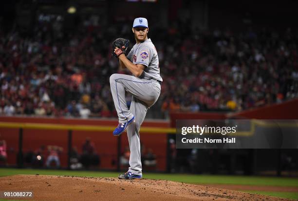 Zack Wheeler of the New York Mets delivers a pitch against the Arizona Diamondbacks at Chase Field on June 17, 2018 in Phoenix, Arizona.