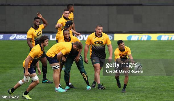 Embrose Papier passes the ball during the South Africa captain's run at Newlands Stadium on June 22, 2018 in Cape Town, South Africa.