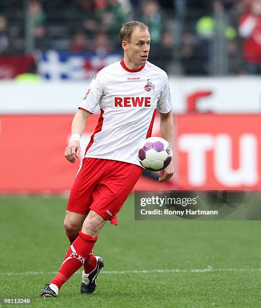 Kevin McKenna of Koeln controls the ball during the Bundesliga match between Hannover 96 and 1. FC Koeln at AWD Arena on March 27, 2010 in Hanover,...