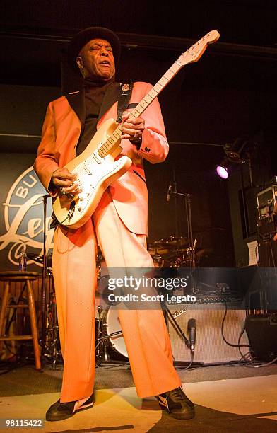 Buddy Guy performs at Buddy Guy's Legends for the last time on January 30, 2010 in Chicago, Illinois.