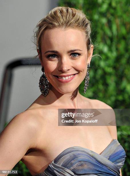 Actress Rachel McAdams arrives at the 2010 Vanity Fair Oscar Party held at Sunset Tower on March 7, 2010 in West Hollywood, California.