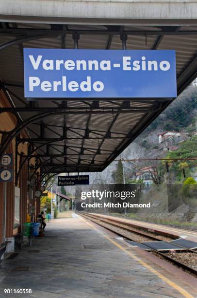 varenna train station - electric train stock pictures, royalty-free photos & images