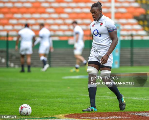 England's Maro Itoje, takes part in the captain's run training session the day before they face South Africa in their three-Test series at Newlands...