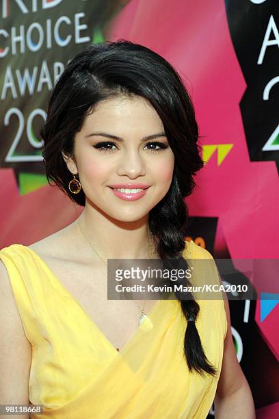 Actress Selena Gomez arrives at Nickelodeon's 23rd Annual Kids' Choice Awards held at UCLA's Pauley Pavilion on March 27, 2010 in Los Angeles,...