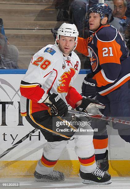 Robyn Ragehr 2,635 Robyn Regehr Photos & High Res Pictures - Getty Images