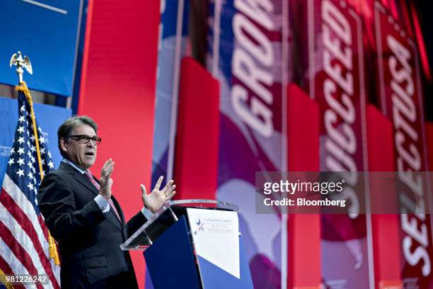 Rick Perry, U.S. Secretary of energy, speaks during the SelectUSA Investment Summit in National Harbor, Maryland, U.S., on Friday, June 22, 2018. The...