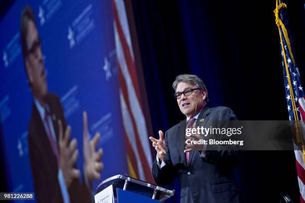 Rick Perry, U.S. Secretary of energy, speaks during the SelectUSA Investment Summit in National Harbor, Maryland, U.S., on Friday, June 22, 2018. The...