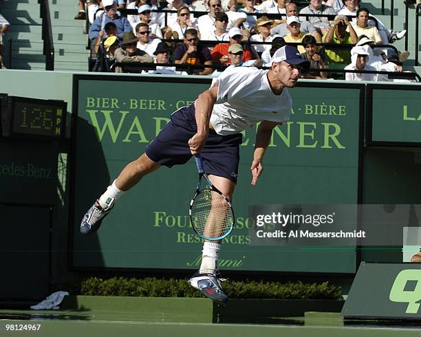 Andy Roddick defeats Carlos Moya in the quarter finals of the NASDAQ 100 open, April 1 Key Biscayne, Florida.